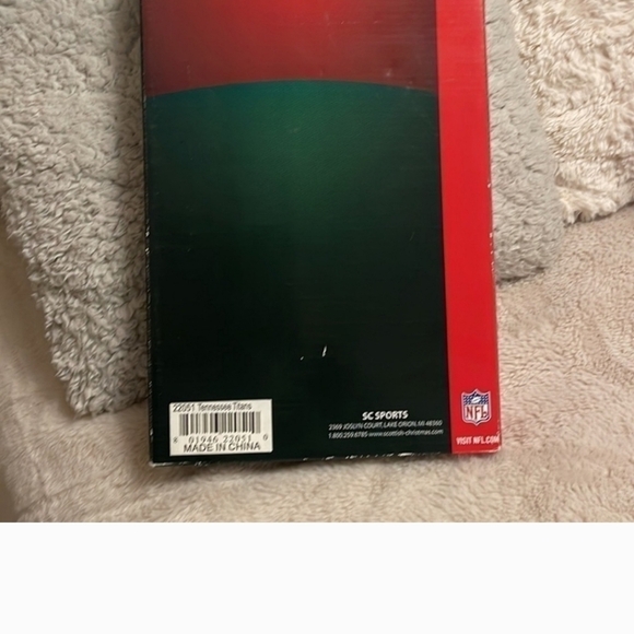 NEW NFL FOOTBALL PLAYER MOLDED IN CAR LIGHT TENNESSEE TITIANS - Picture 2 of 3